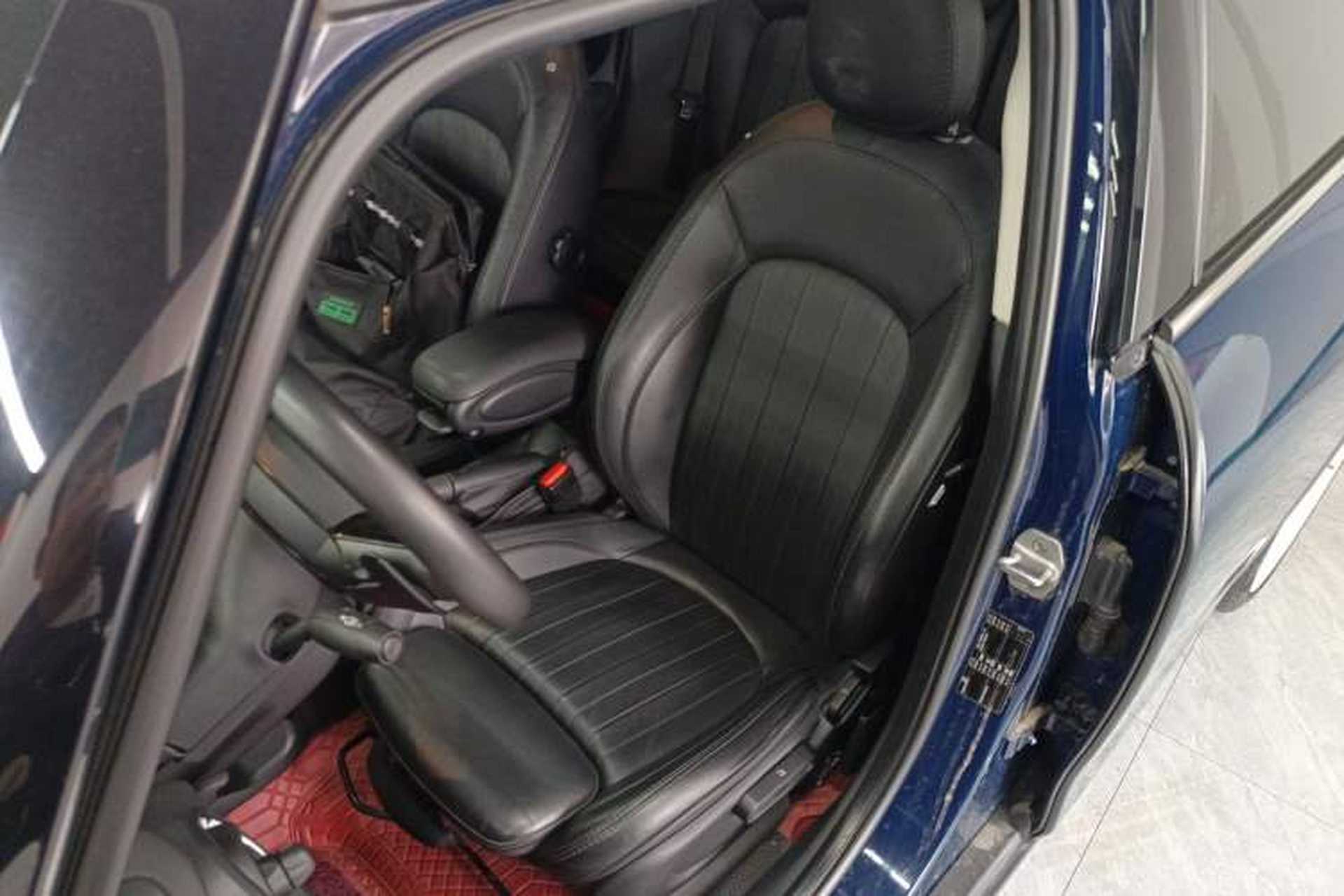 Used MINI 2019 2.0T COOPER S Artist Five-Door Edition Left Front Seat