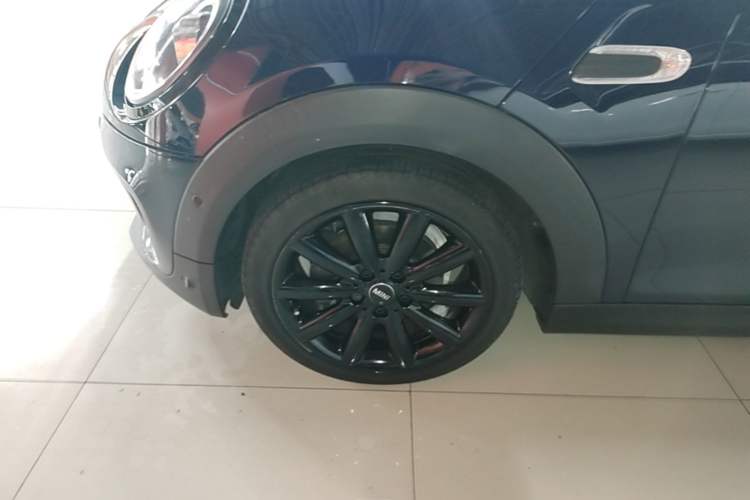 Used MINI 2019 1.5T COOPER Artist Left Front Wheel Hub