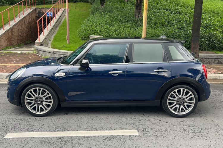 Used MINI 2019 2.0T COOPER S Artist Five-Door Edition Left Side