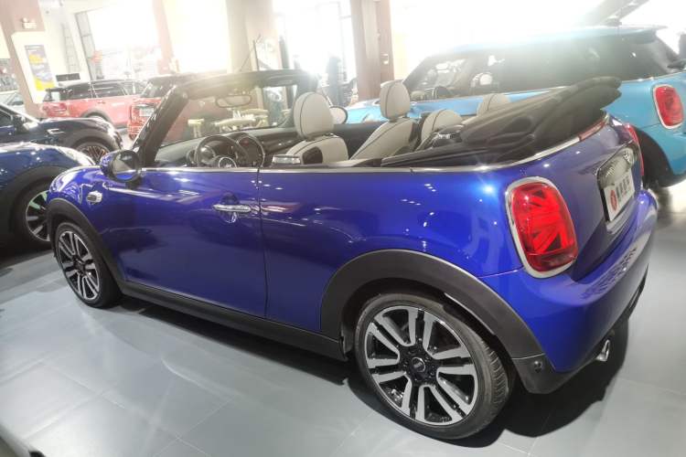 Used MINI 2019 1.5T COOPER CABRIO Artist Left Side