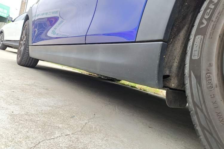 Used MINI 2019 1.5T ONE PLUS Left Side Sill