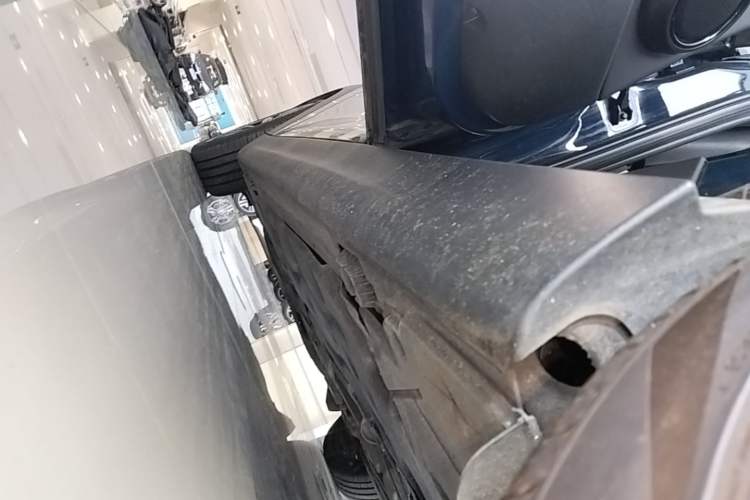 Used MINI 2019 1.5T COOPER Artist Five-Door Edition Left Side Sill