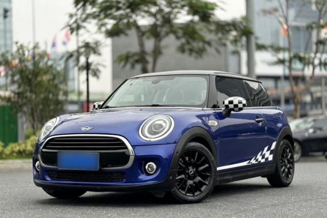 Used MINI 2019 1.5T COOPER Classic Edition