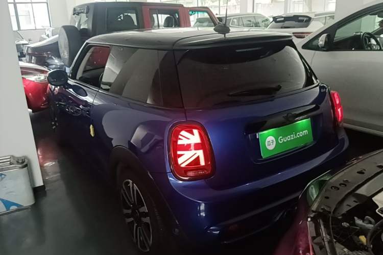 Used MINI 2019 2.0T COOPER S Classic Edition Rear Left 45 Deg