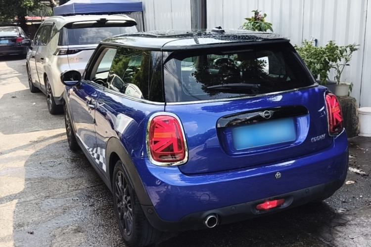 Used MINI 2019 1.5T COOPER Classic Edition Rear Left 45 Deg