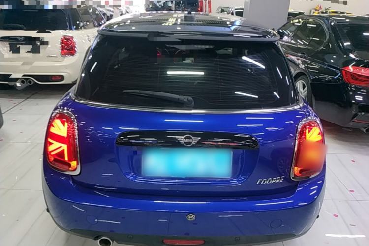 Used MINI 2019 1.5T COOPER Classic Edition Rear
