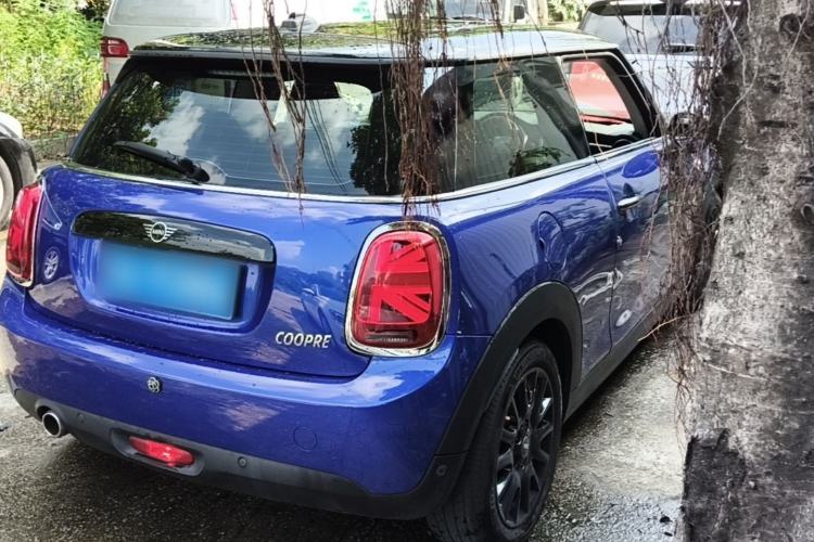 Used MINI 2019 1.5T COOPER Classic Edition Rear Right 45 Deg