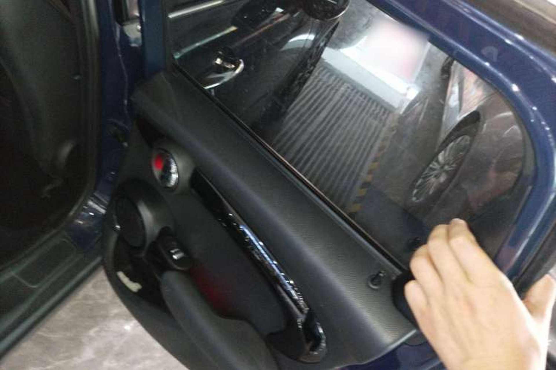 Used MINI 2019 2.0T COOPER S Artist Five-Door Edition Right Rear Door Interior