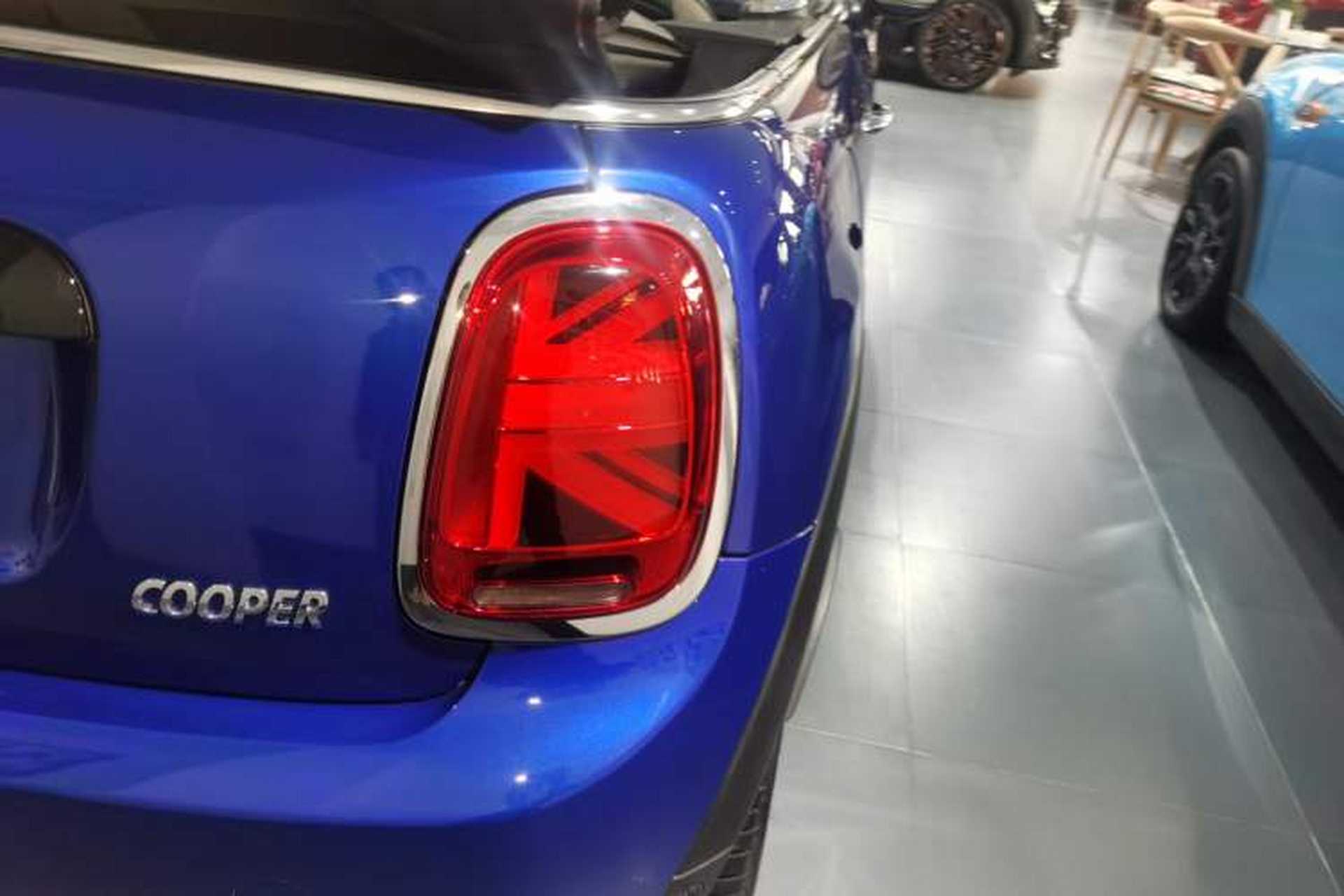 Used MINI 2019 1.5T COOPER CABRIO Artist Right Rear Taillight