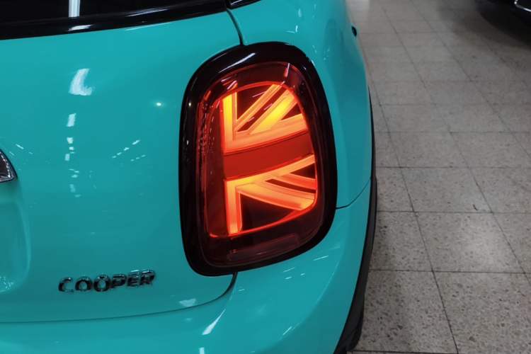 Used MINI 2019 1.5T COOPER Artist Right Rear Taillight