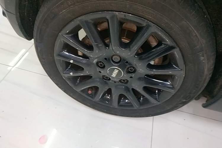 Used MINI 2019 1.5T COOPER Classic Edition Right Rear Wheel Hub