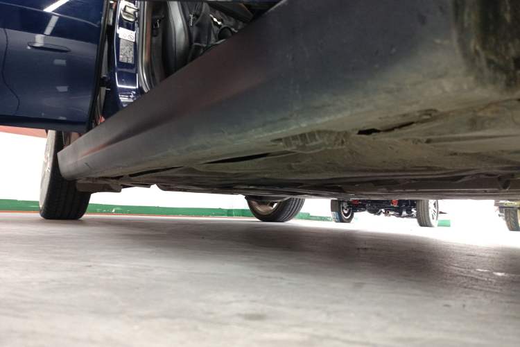 Used MINI 2019 2.0T COOPER S Artist Five-Door Edition Right Side Sill