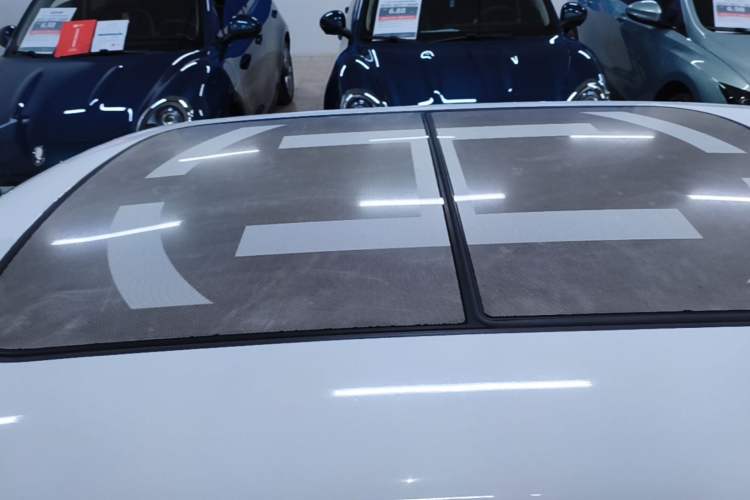 Used MINI 2019 1.5T COOPER Artist Roof
