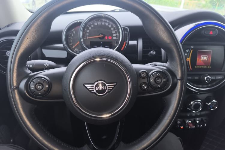 Used MINI 2019 1.5T ONE PLUS Steering Wheel