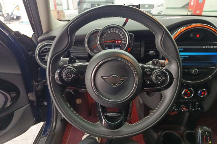 Used MINI 2019 2.0T COOPER S Artist Five-Door Edition Steering Wheel