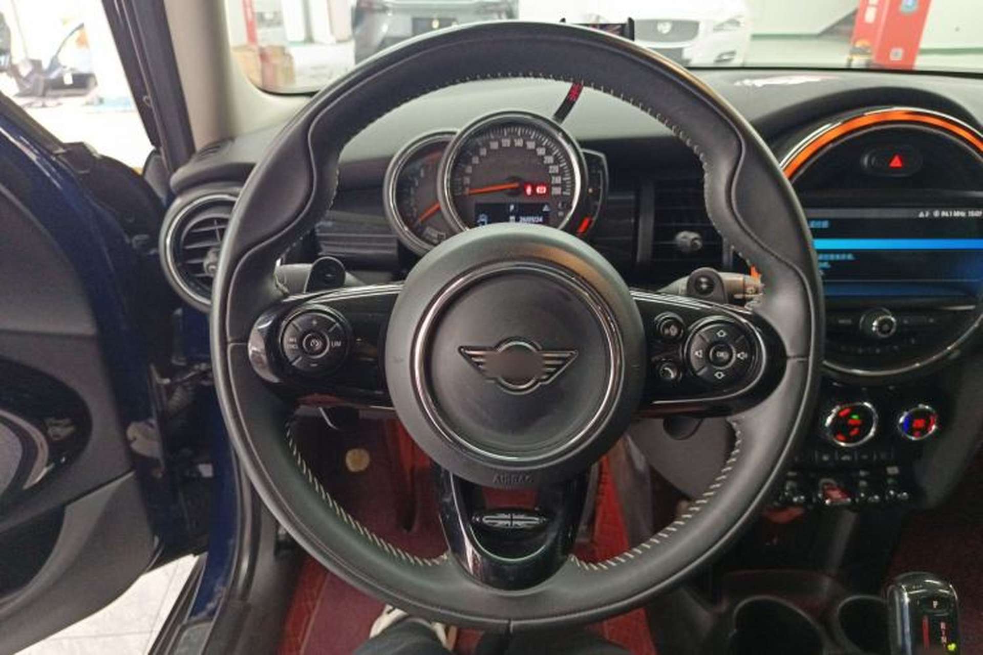 Used MINI 2019 2.0T COOPER S Artist Five-Door Edition Steering Wheel