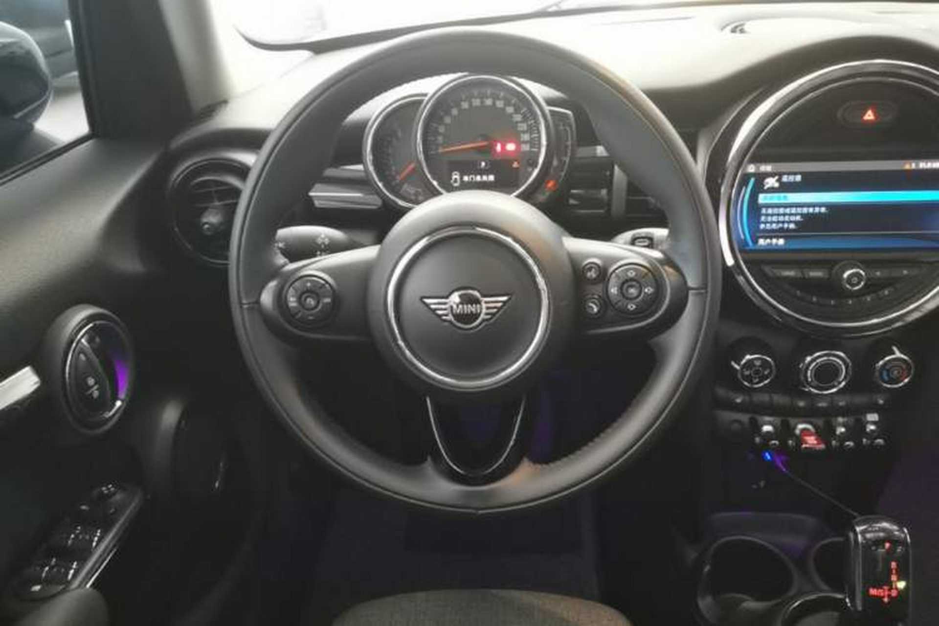 Used MINI 2019 1.5T COOPER Classic Edition Five-Door Version Steering Wheel