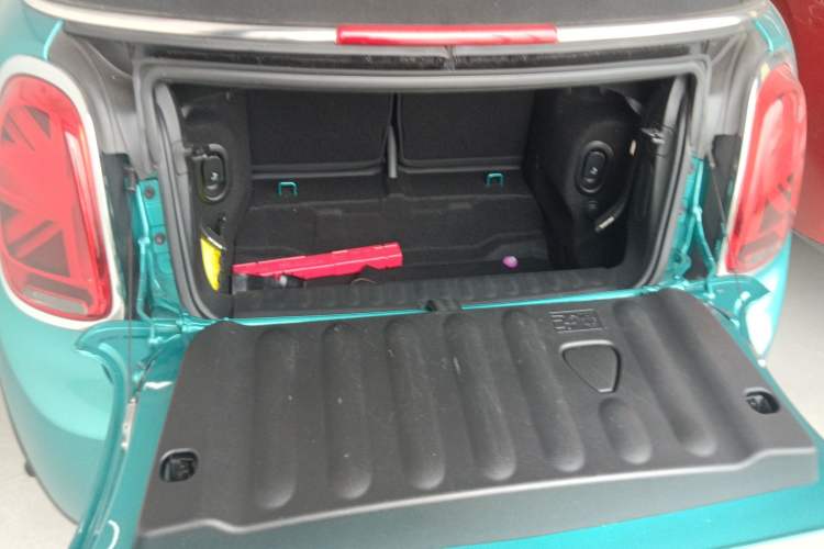 Used MINI 2019 1.5T COOPER CABRIO Artist Trunk