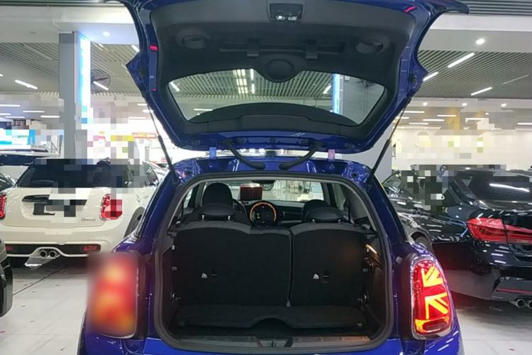 Used MINI 2019 1.5T COOPER Classic Edition Trunk