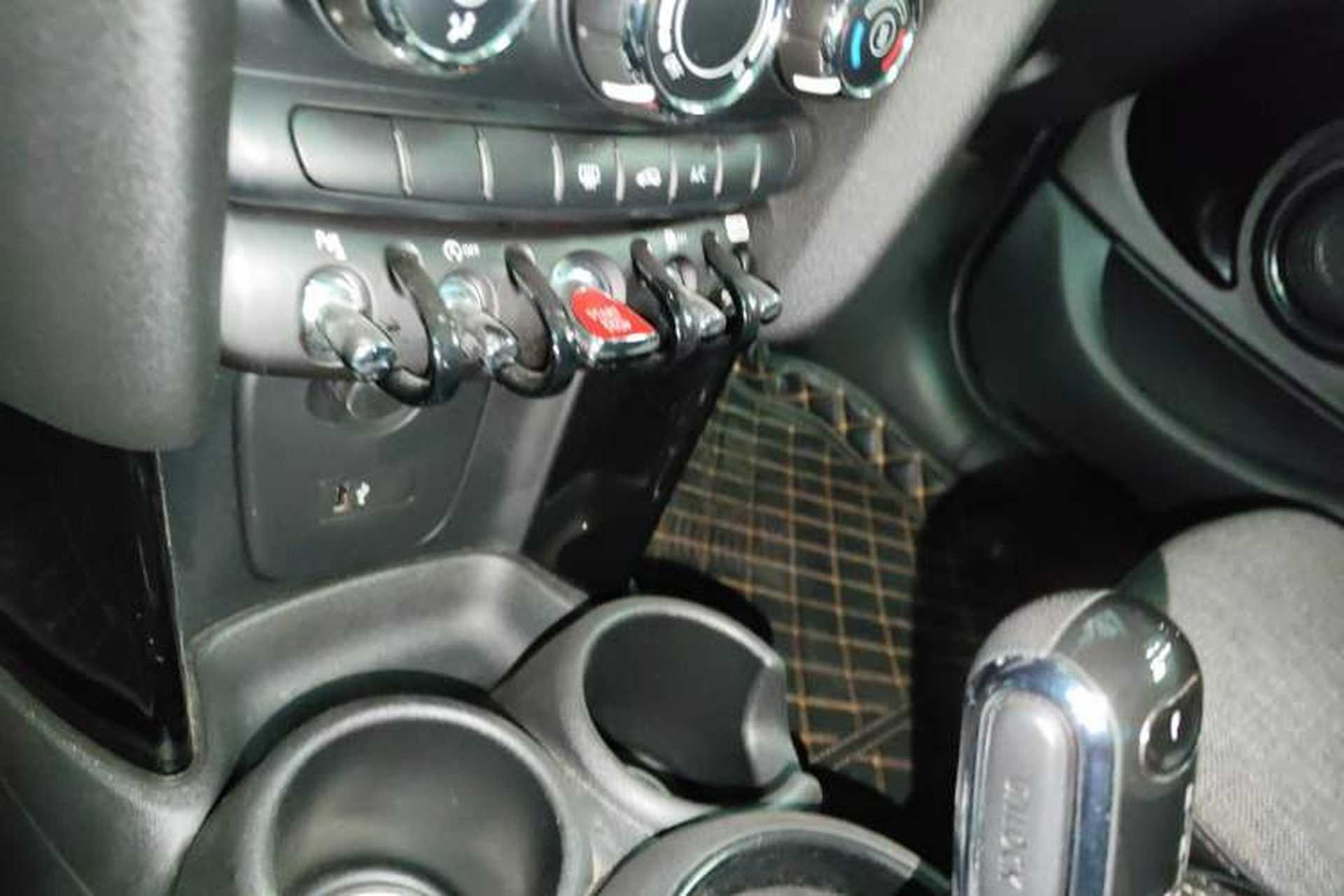 Used MINI 2019 1.5T COOPER Classic Edition Five-Door Version Vehicle Key