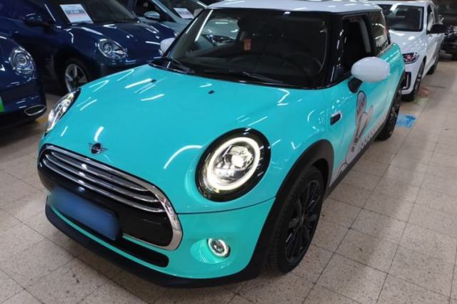 Used MINI 2019 1.5T COOPER Artist