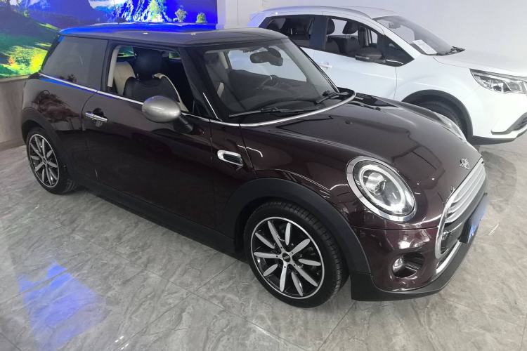 Used MINI 2019 1.5T COOPER Classic Edition Exterior 2