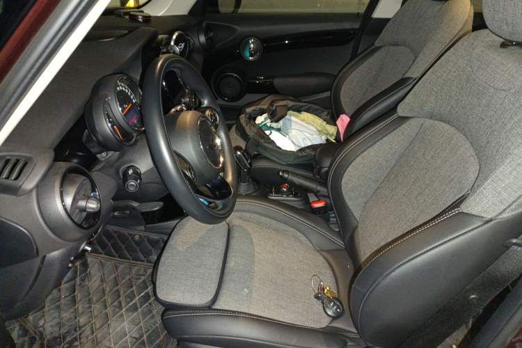 Used MINI 2019 1.5T COOPER Classic Edition Five-Door Version Left Front Seat