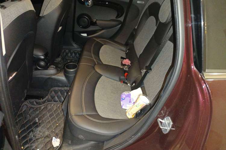 Used MINI 2019 1.5T COOPER Classic Edition Five-Door Version Left Rear Seat