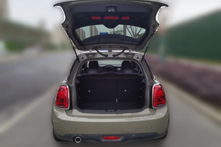Used MINI 2019 1.5T COOPER Classic Edition Trunk