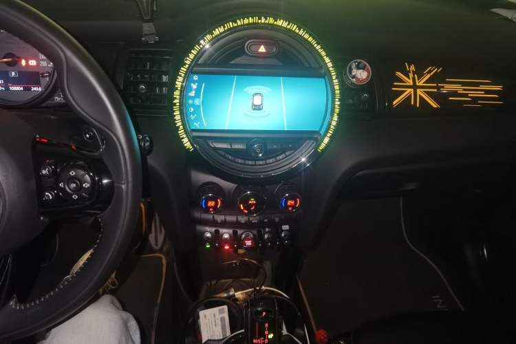 Used MINI 2019 2.0T COOPER S Artist Audio And AC Panel
