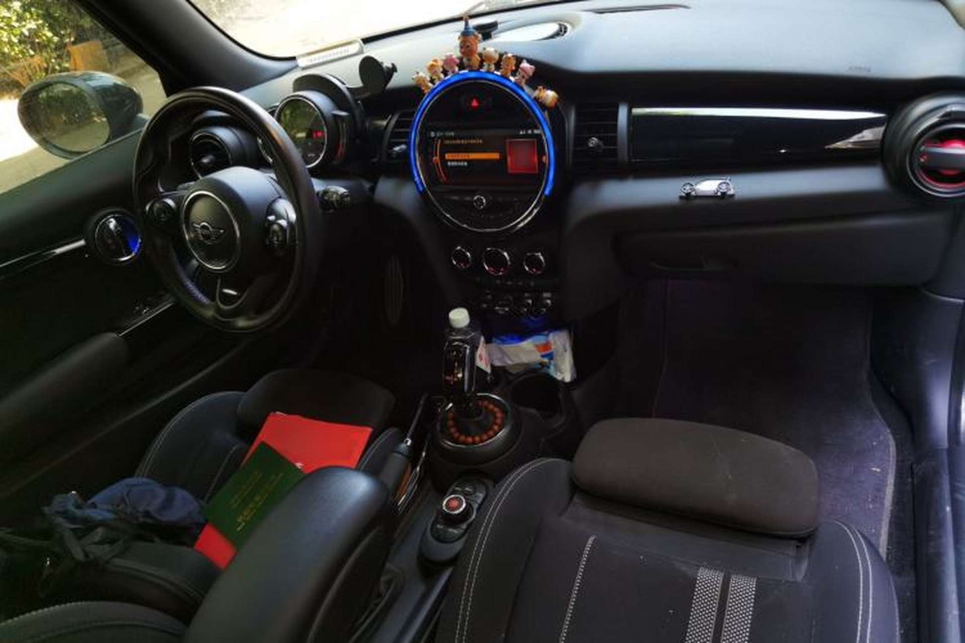 Used MINI 2019 1.5T COOPER Racing Driver Center Console