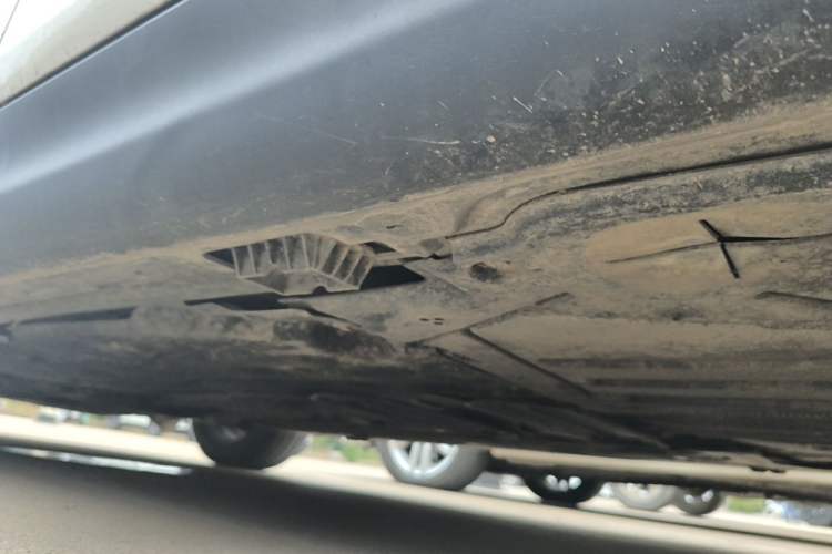 Used MINI 2019 1.5T ONE Five-Door Edition Chassis Rear Left