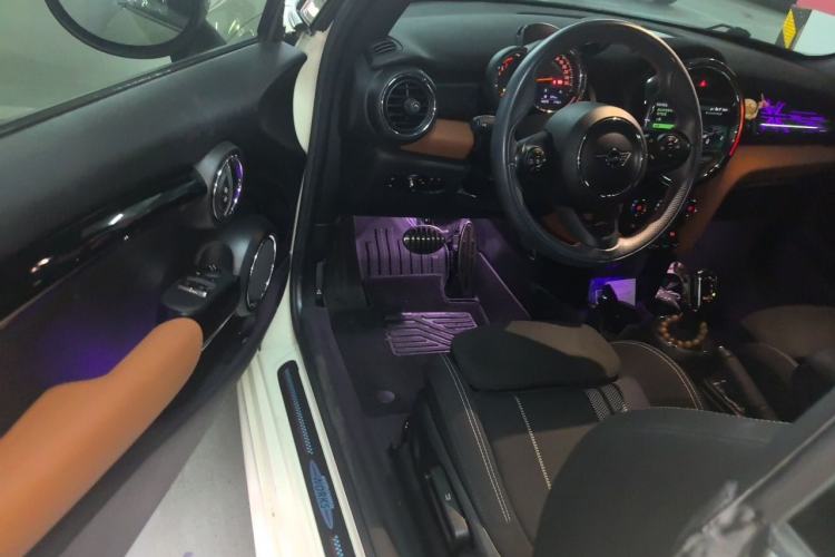 Used MINI 2019 1.5T COOPER Racing Driver Driver Seat