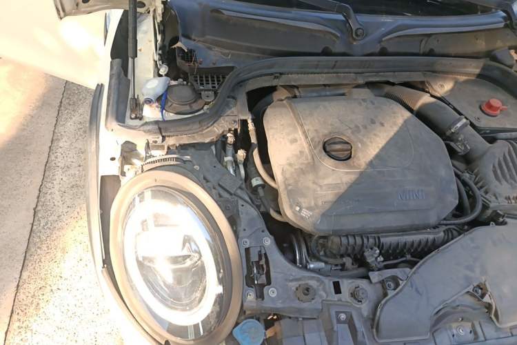 Used MINI 2019 1.5T COOPER Artist Five-Door Edition Engine Bay Right