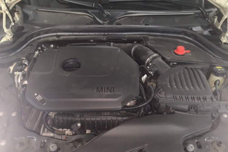 Used MINI 2019 1.5T COOPER Racing Driver Engine Bay