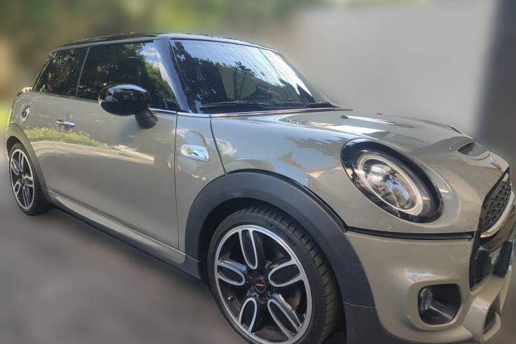 Used MINI 2019 2.0T COOPER S Racing Driver Front Right 45 Deg
