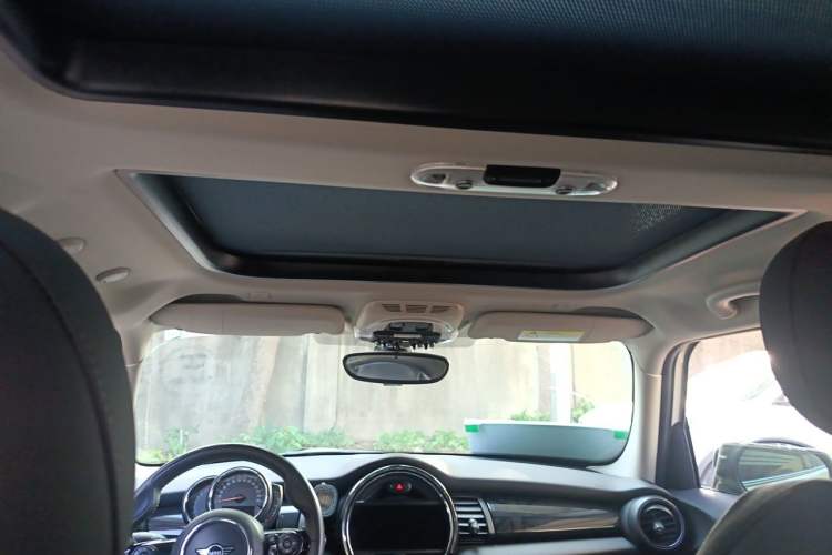 Used MINI 2019 1.5T COOPER Artist Five-Door Edition Headliner