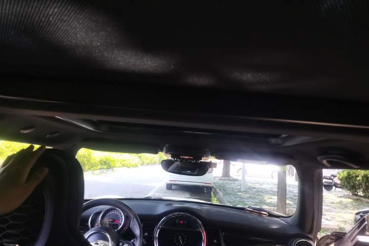 Used MINI 2019 1.5T COOPER Racing Driver Headliner
