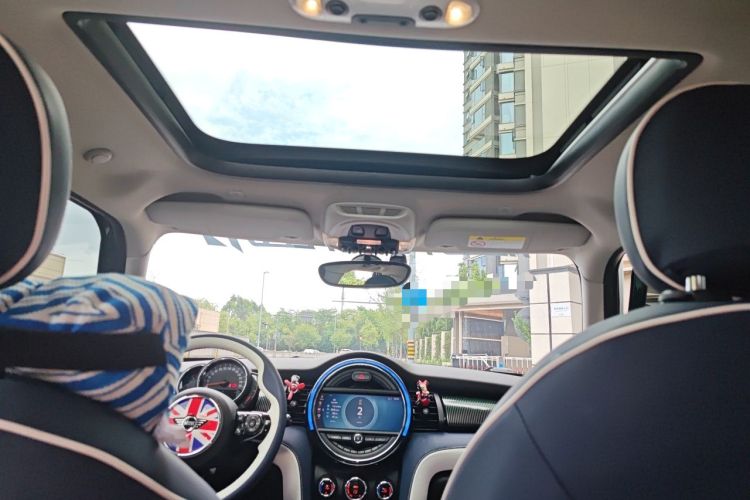 Used MINI 2019 2.0T COOPER S Classic Edition Five-Door Model Headliner