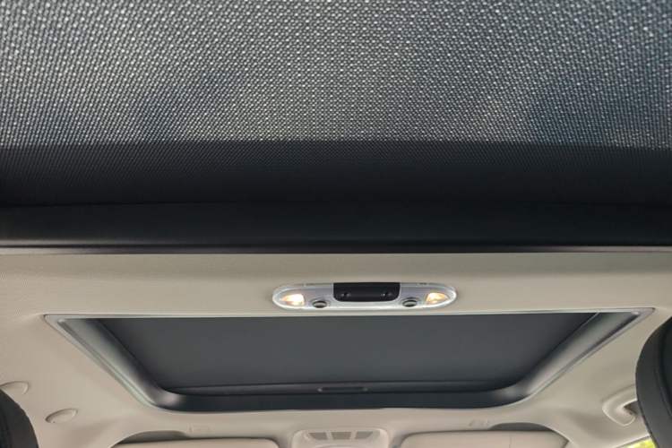 Used MINI 2019 2.0T COOPER S Artist Five-Door Edition Headliner