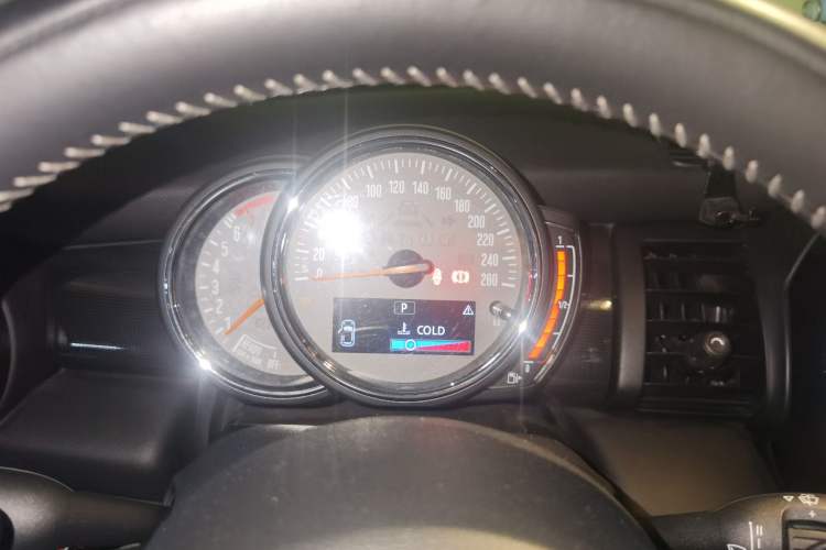 Used MINI 2019 2.0T COOPER S Artist Instrument Cluster