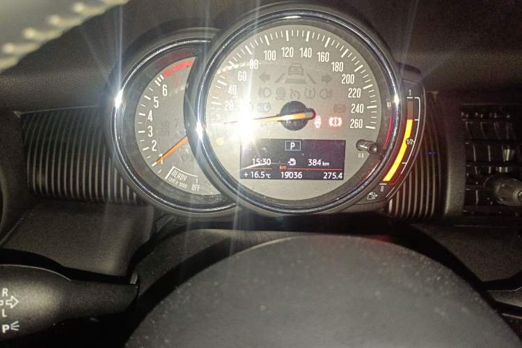 Used MINI 2019 2.0T COOPER S 60th Anniversary Edition Odometer Close Up