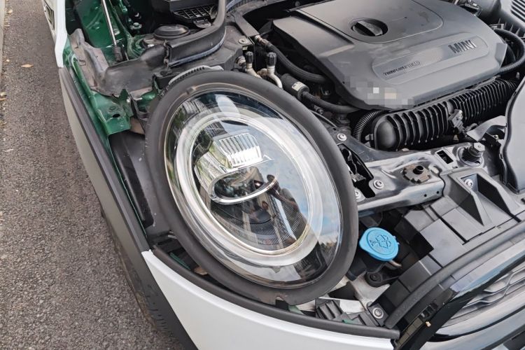 Used MINI 2019 2.0T COOPER S Classic Edition Five-Door Model Right Front Headlight