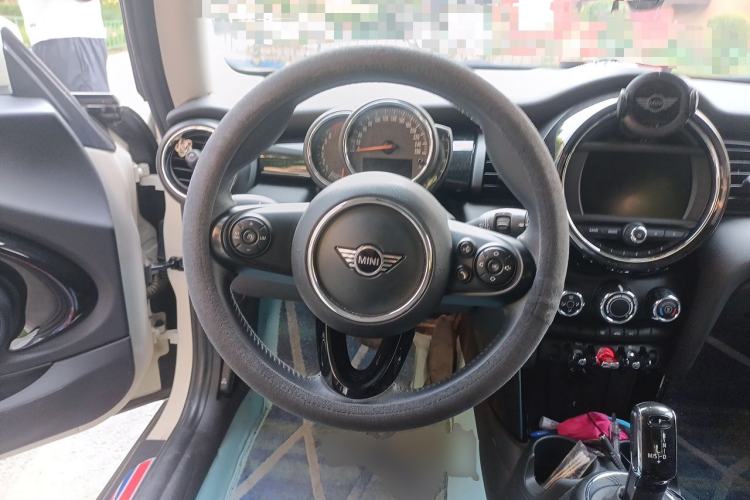 Used MINI 2019 1.5T ONE PLUS Steering Wheel