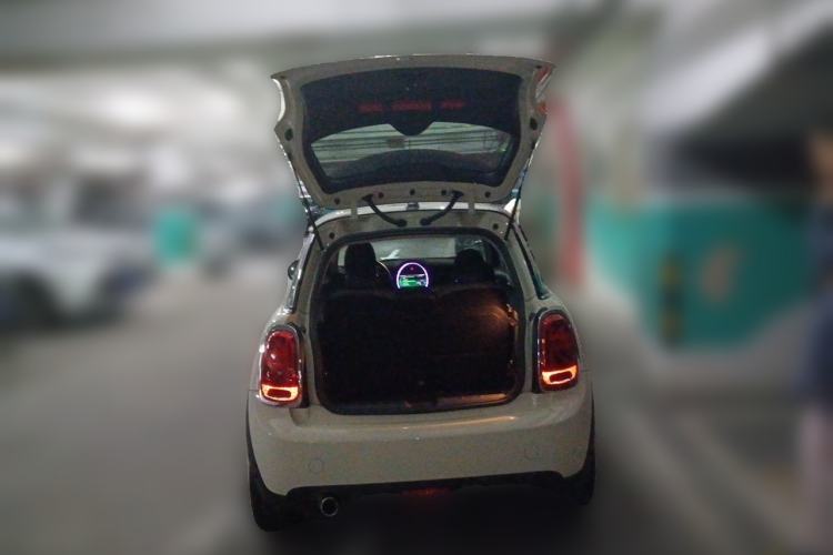 Used MINI 2019 1.5T COOPER Classic Edition Trunk