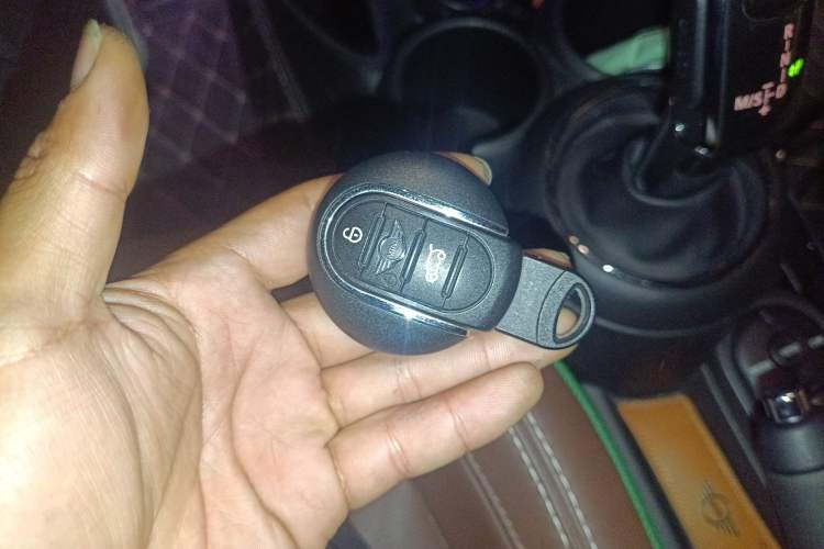 Used MINI 2019 2.0T COOPER S 60th Anniversary Edition Vehicle Key