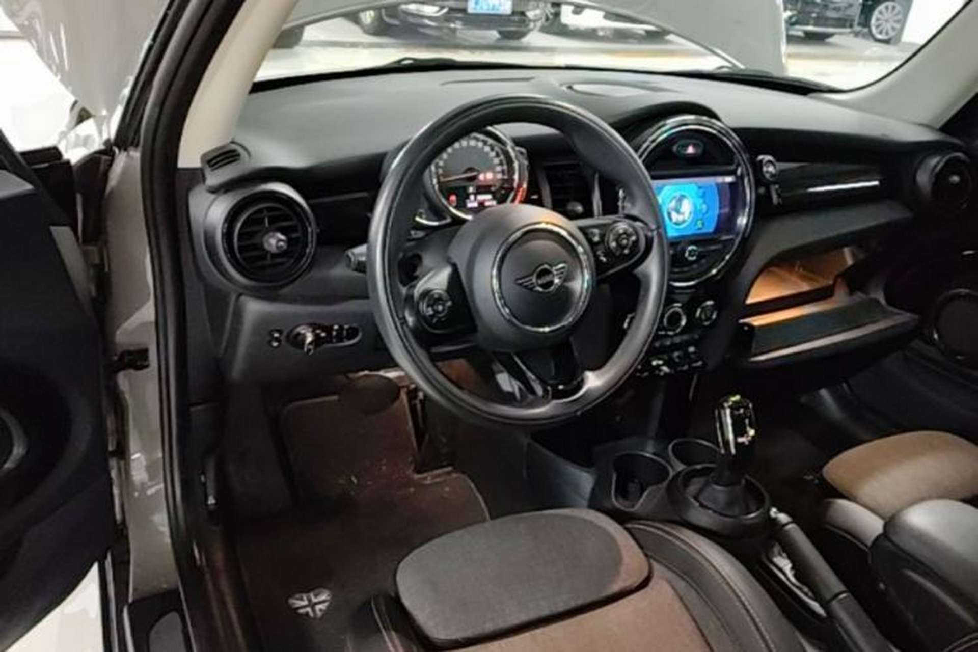 Used MINI 2019 1.5T COOPER Classic Edition Center Console