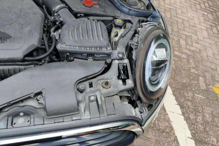 Used MINI 2019 1.5T COOPER Classic Edition Five-Door Version Engine Bay Left