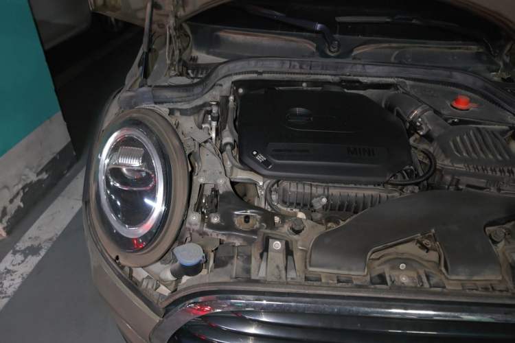 Used MINI 2019 1.5T COOPER Classic Edition Engine Bay Right