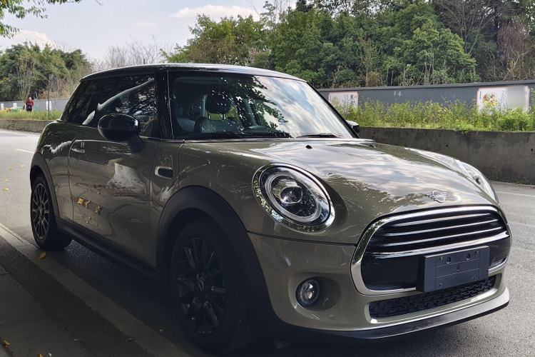 Used MINI 2019 1.5T COOPER Classic Edition Exterior 2